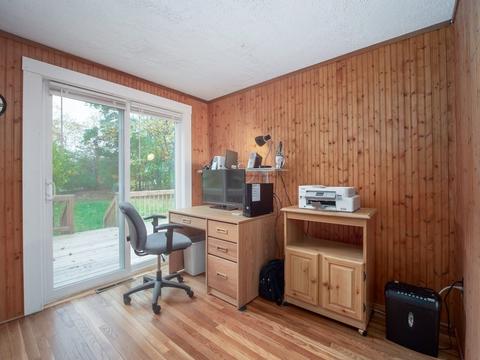 83 Maple St, Franklin, MA 02038 photo 11