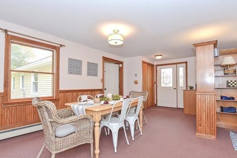 26 Mohawk Dr, Acton, MA 01720 photo 4