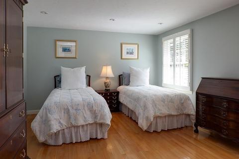 289 E Bay, Barnstable, MA 02655 photo 22