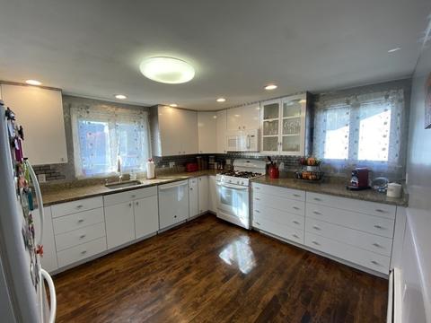 12 Hull Dr, Saugus, MA 01906 photo 6