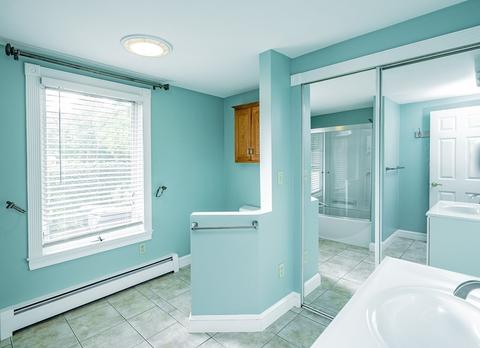 144 Lamont St, Springfield, MA 01119 photo 7