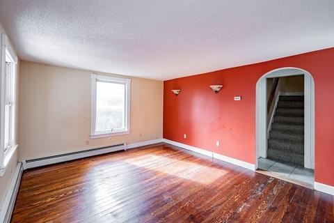 144 Lamont St, Springfield, MA 01119 photo 4