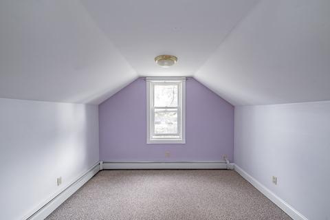 144 Lamont St, Springfield, MA 01119 photo 16