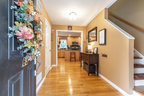 63 Brooks St, Maynard, MA 01754 photo 5