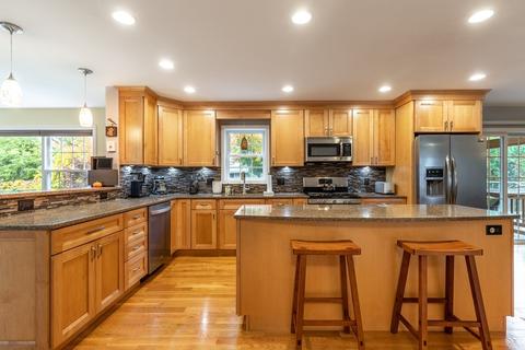 63 Brooks St, Maynard, MA 01754 photo 11