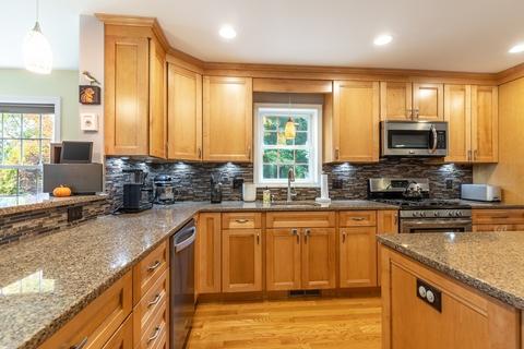 63 Brooks St, Maynard, MA 01754 photo 14
