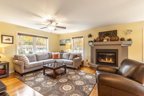 63 Brooks St, Maynard, MA 01754 photo 7