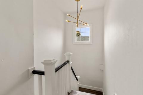 28 Carlson St, Everett, MA 02149 photo 12