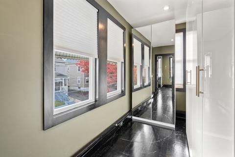 28 Carlson St, Everett, MA 02149 photo 11