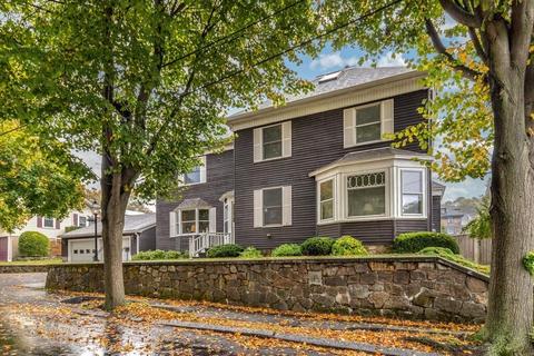 3 Lefavour Ave, Beverly, MA 01915 photo 2