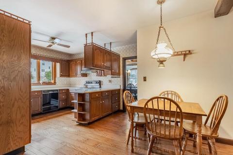3 Lefavour Ave, Beverly, MA 01915 photo 9