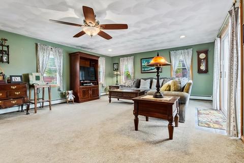 10 Trinity St, Danvers, MA 01923 photo 14