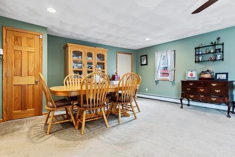 10 Trinity St, Danvers, MA 01923 photo 16