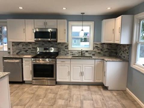 79 Blunt Rd, Springfield, MA 01109 photo 6