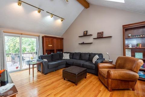 35 Windsor Rd, Stoneham, MA 02180 photo 10