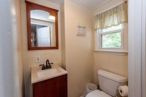 35 Windsor Rd, Stoneham, MA 02180 photo 23