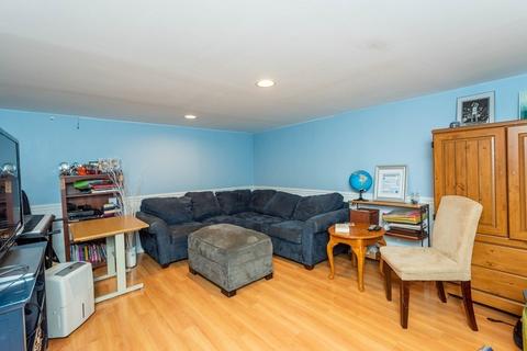 35 Windsor Rd, Stoneham, MA 02180 photo 34