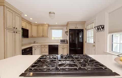41 Willard St, Dedham, MA 02026 photo 11