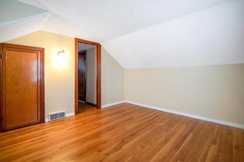 53 Seneca St, Springfield, MA 01151 photo 20