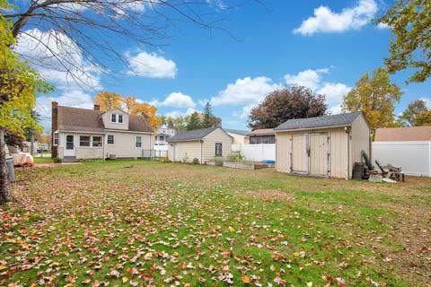 53 Seneca St, Springfield, MA 01151 photo 28