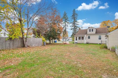 53 Seneca St, Springfield, MA 01151 photo 29