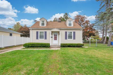 53 Seneca St, Springfield, MA 01151 photo 1