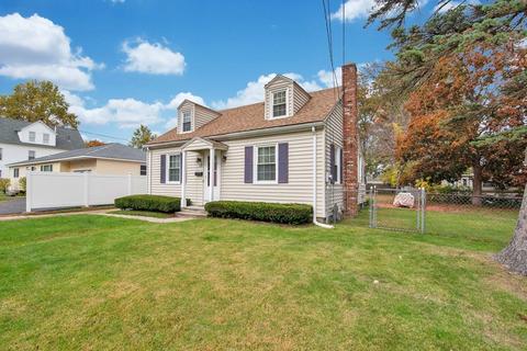 53 Seneca St, Springfield, MA 01151 photo 25
