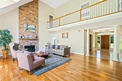 14 Schaffner Ln, Dover, MA 02030 photo 3