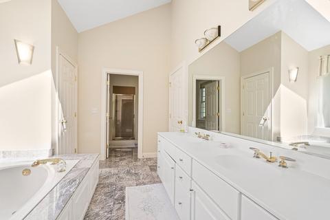 14 Schaffner Ln, Dover, MA 02030 photo 18