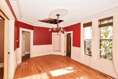 17 Mattoon St, Springfield, MA 01105 photo 11