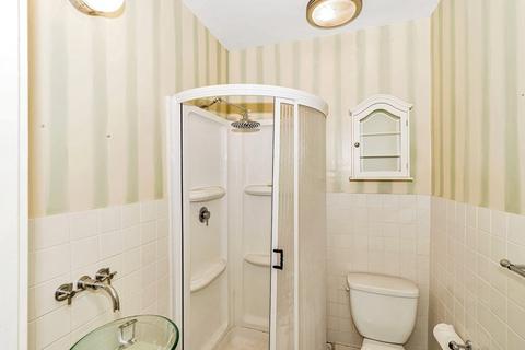 17 Mattoon St, Springfield, MA 01105 photo 36