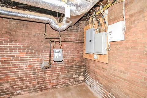 17 Mattoon St, Springfield, MA 01105 photo 41