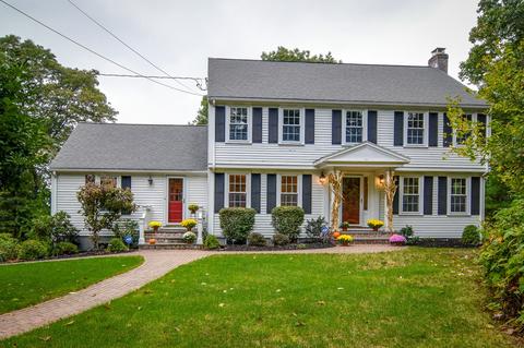 16 Tower Dr, Dover, MA 02030 photo 1