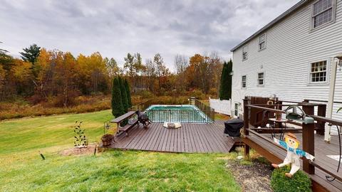 9 Shannon Way, Brentwood, NH 03833 photo 31