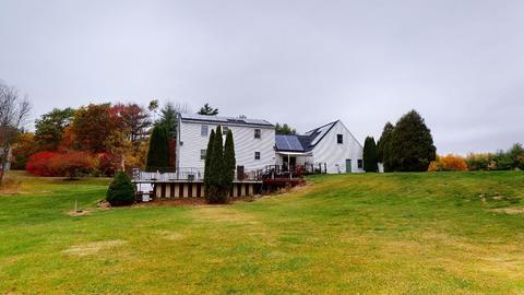 9 Shannon Way, Brentwood, NH 03833 photo 2