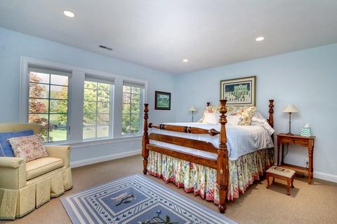 29 Southfield Ct, Needham, MA 02492 photo 26