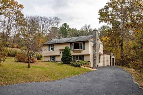198 Lower Gore Rd, Webster, MA 01570 photo 4