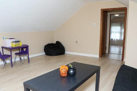 49 Crowningshield Rd, Worcester, MA 01604 photo 28
