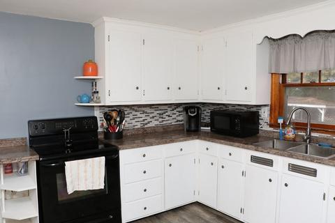 49 Crowningshield Rd, Worcester, MA 01604 photo 16