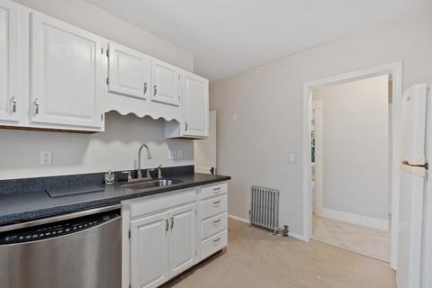 47 Piehl Ave, Worcester, MA 01606 photo 23