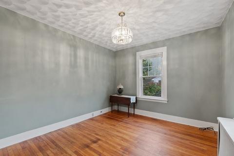 47 Piehl Ave, Worcester, MA 01606 photo 16