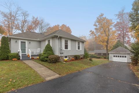 47 Piehl Ave, Worcester, MA 01606 photo 2