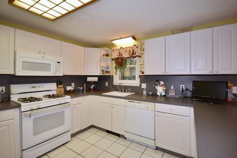 23 Winslow Ln, Wareham, MA 02571 photo 3
