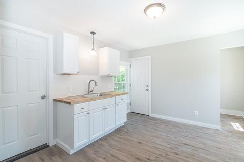 427 Bay St, Springfield, MA 01109 photo 24