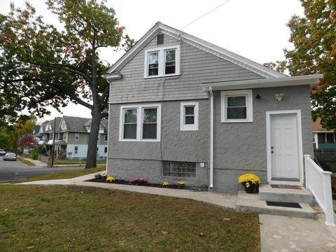 154 Orange St, Springfield, MA 01108 photo 2