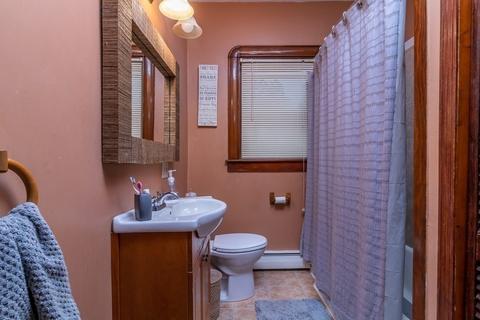 118 Charlotte St, Fall River, MA 02720 photo 7