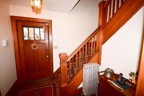 54 Watson St, Chicopee, MA 01020 photo 9