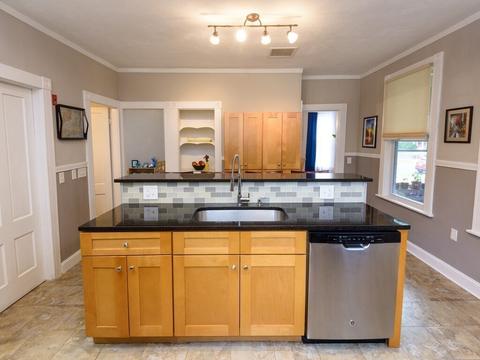 35 June St, Worcester, MA 01602 photo 14