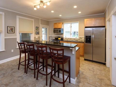 35 June St, Worcester, MA 01602 photo 10