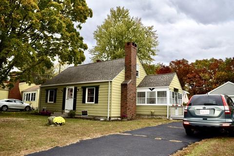 85 Duggan Cir, Springfield, MA 01119 photo 1